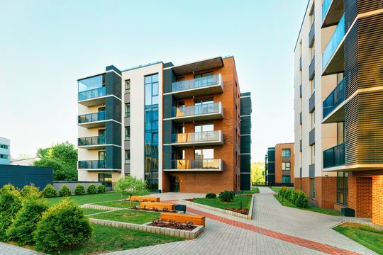 Commercial junk removal service for property managers and apartment complexes
